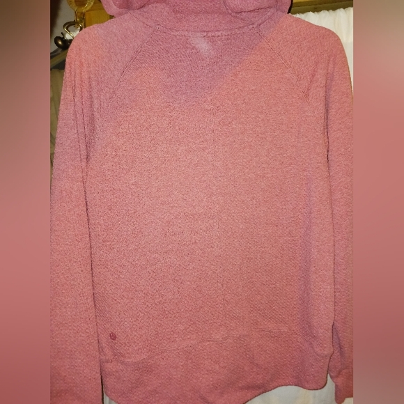Lululemon Catch A Moment Zip Hoodie EUC - Picture 9 of 11